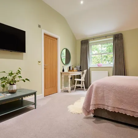 The Lime Tree Hotel Great Ouseburn