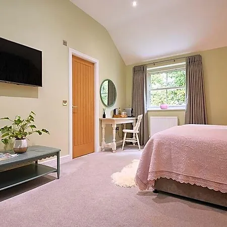 The Lime Tree Hotel Great Ouseburn